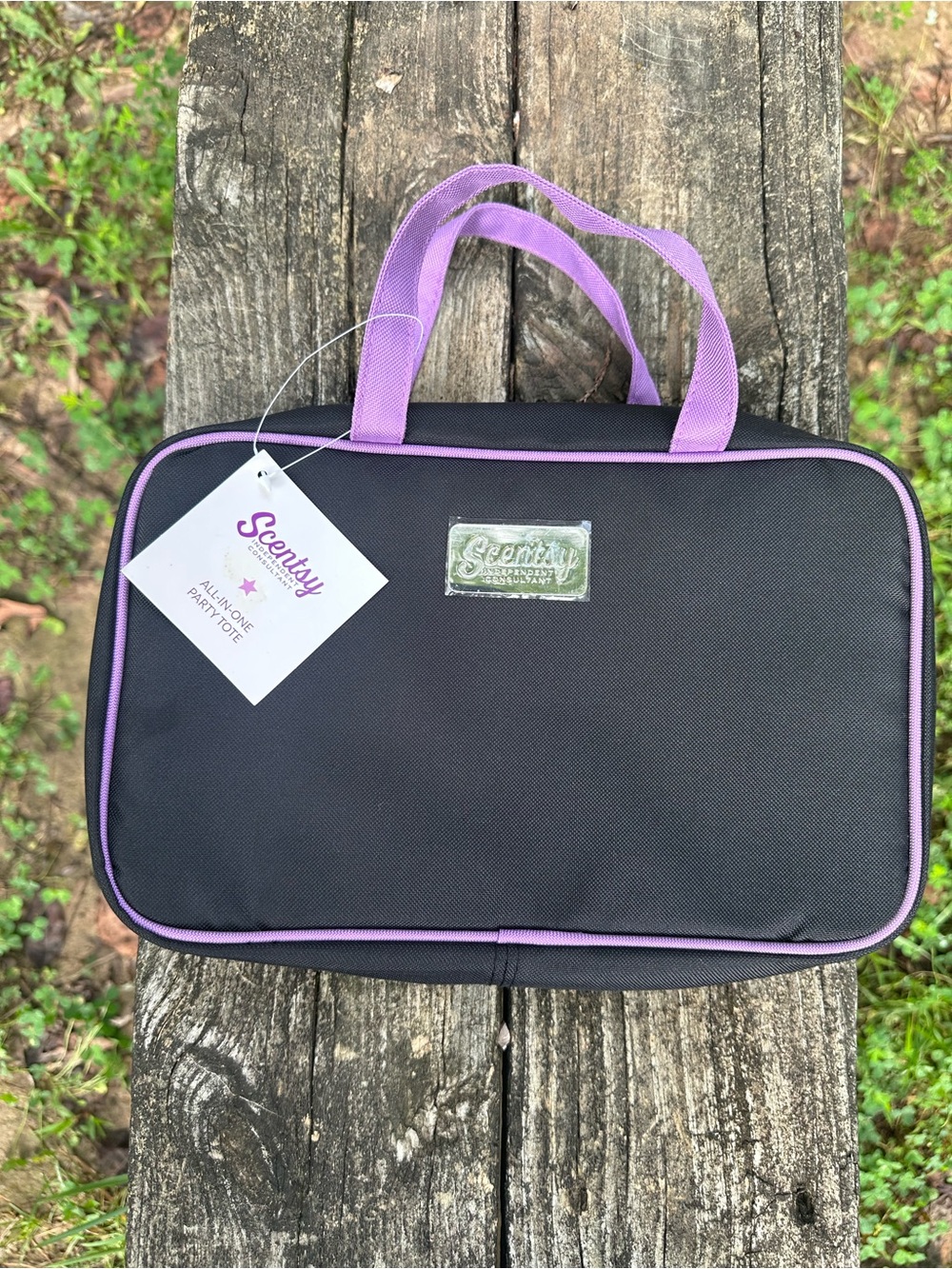 Scentsy Black Cosmetic Case with Lavender Accents